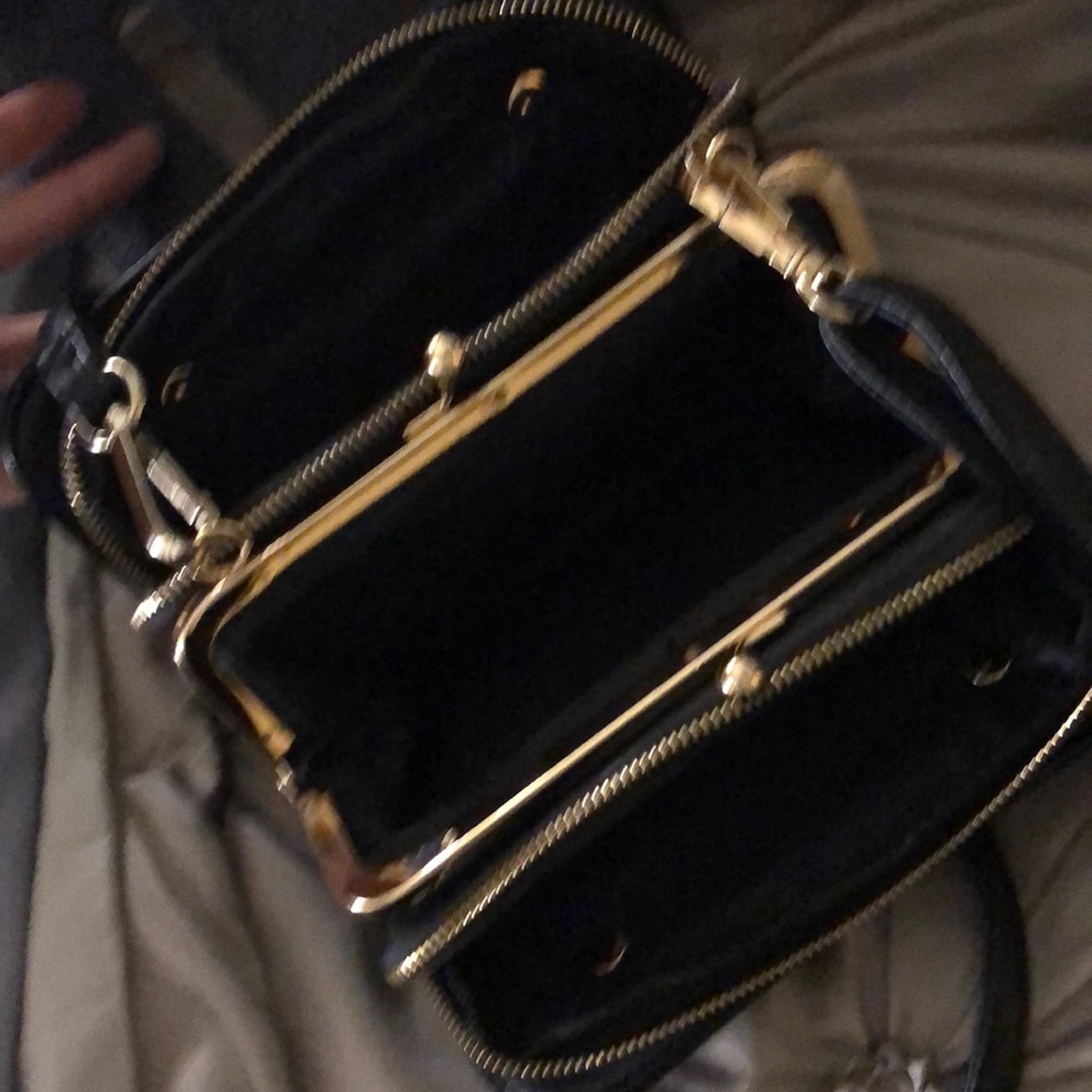 Purse - Picture 2 of 3